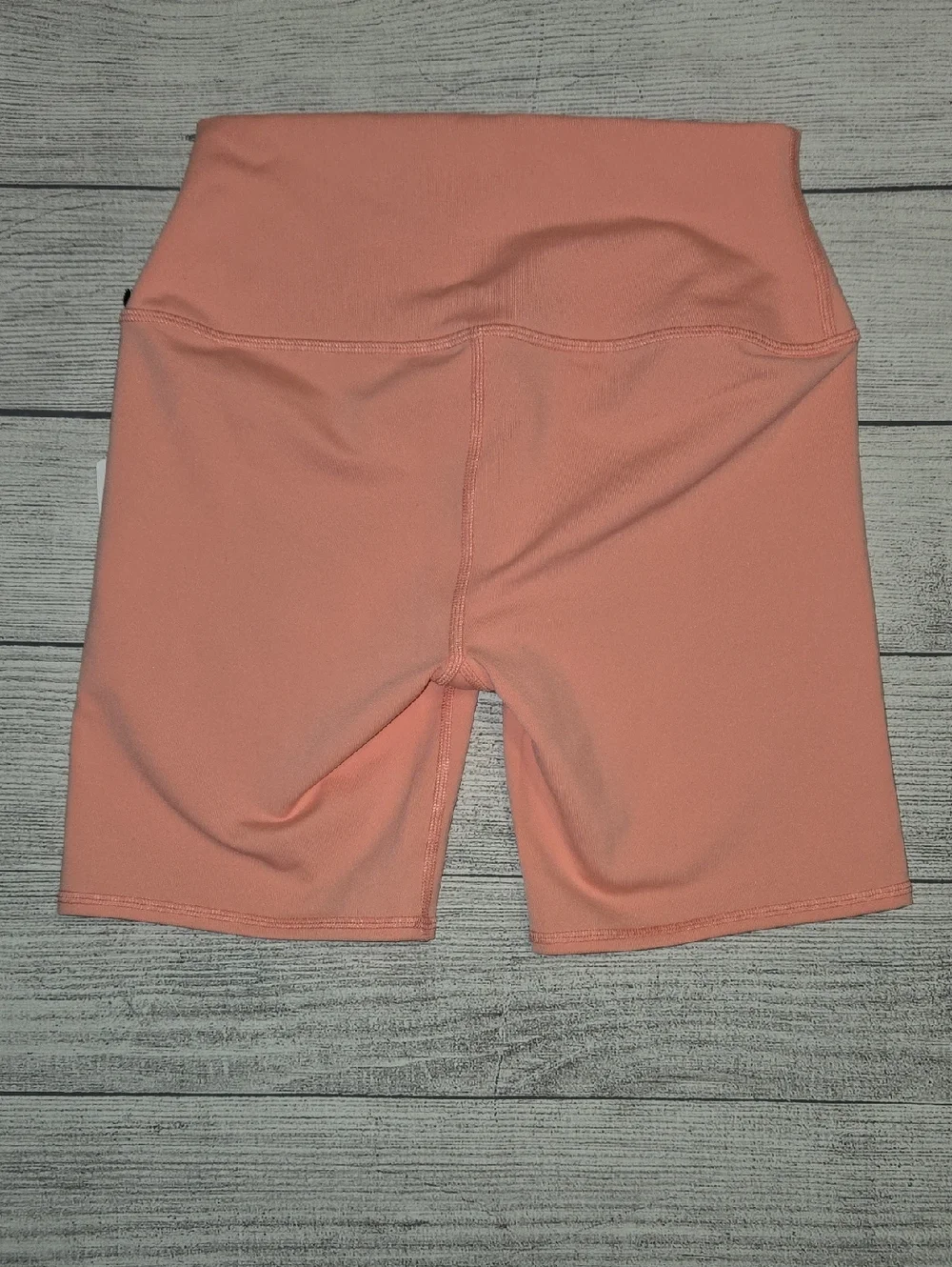 ALO Yoga brand alo